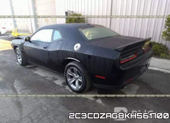 2C3CDZAG8KH561700_3.webp