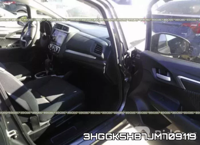 3HGGK5H87JM709119_5.webp