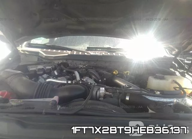 1FT7X2BT9HEB36137_10.webp