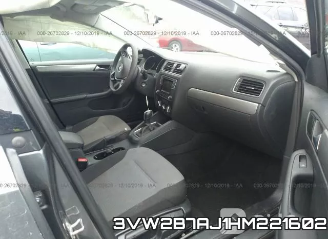 3VW2B7AJ1HM221602_5.webp