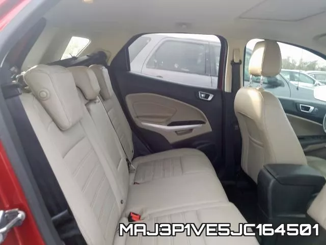 MAJ3P1VE5JC164501_6.webp