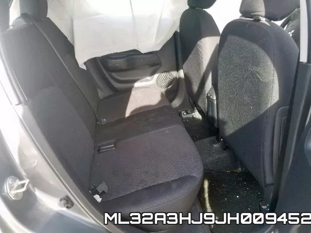 ML32A3HJ9JH009452_6.webp