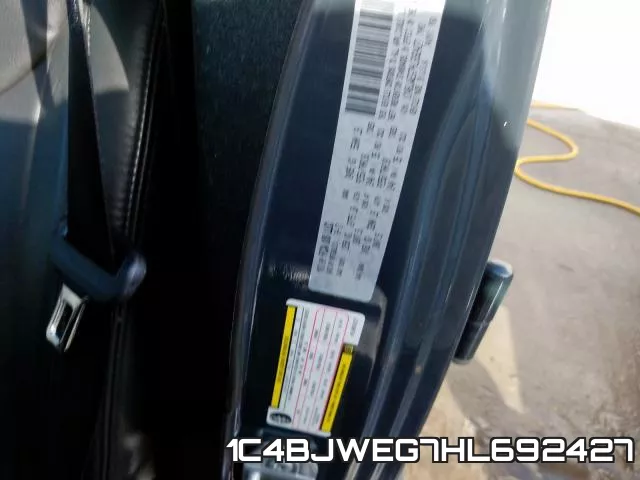 1C4BJWEG7HL692427_10.webp