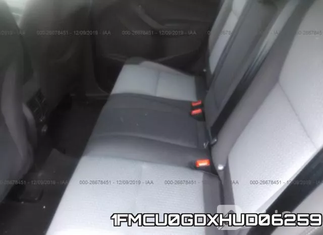 1FMCU0GDXHUD06259_8.webp