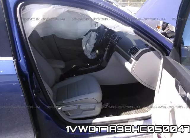 1VWDT7A38HC050047_5.webp