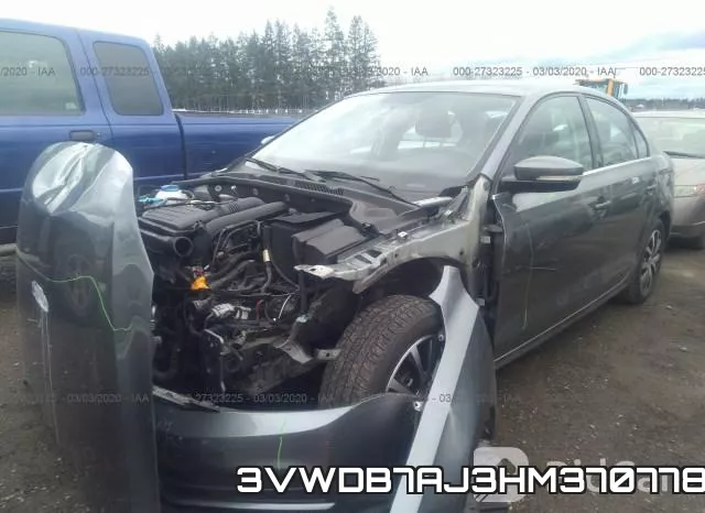 3VWDB7AJ3HM370778_2.webp