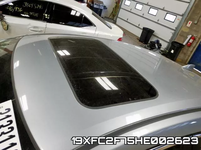 19XFC2F75HE002623_9.webp