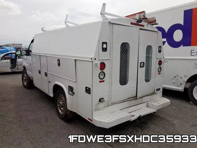 1FDWE3FSXHDC35933_3.webp