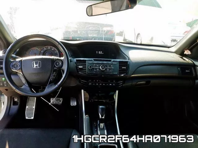 1HGCR2F64HA071963_9.webp