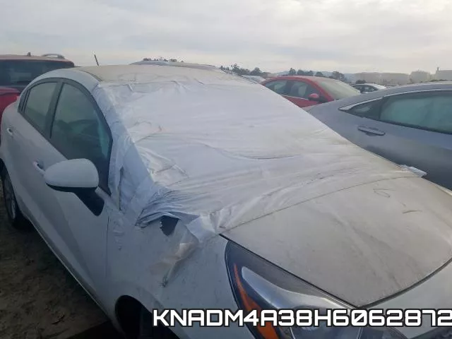 KNADM4A38H6062872_10.webp