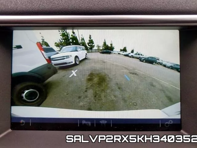 SALVP2RX5KH340352_9.webp