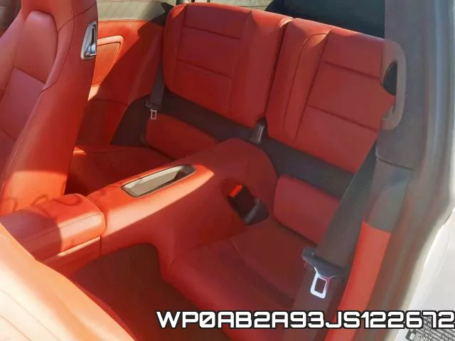 WP0AB2A93JS122672_6.webp