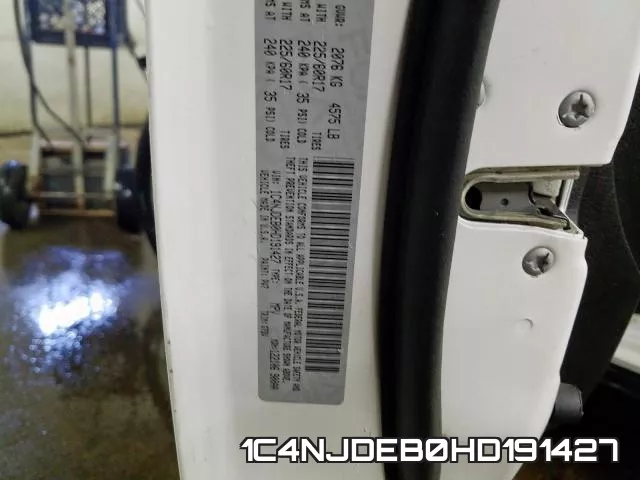 1C4NJDEB0HD191427_10.webp