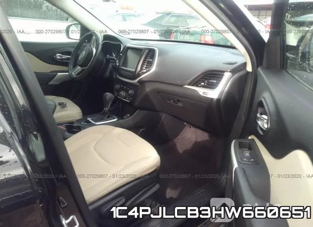 1C4PJLCB3HW660651_5.webp