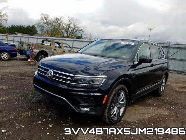 3VV4B7AX5JM219486_2.webp