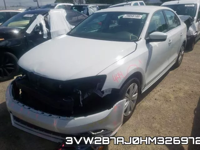 3VW2B7AJ0HM326972_2.webp
