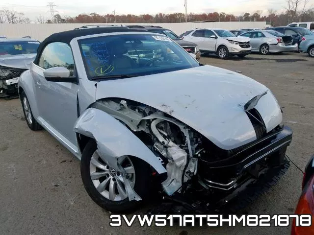 3VW517AT5HM821878_1.webp