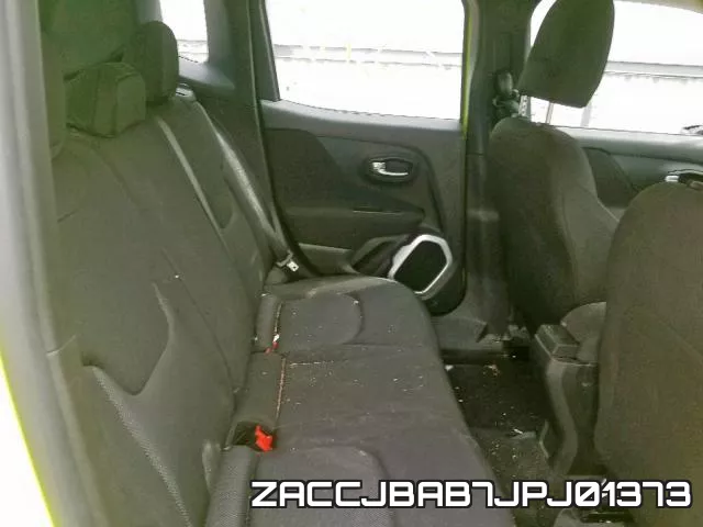 ZACCJBAB7JPJ01373_6.webp