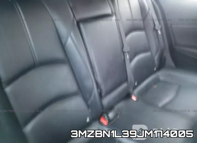 3MZBN1L39JM174005_8.webp