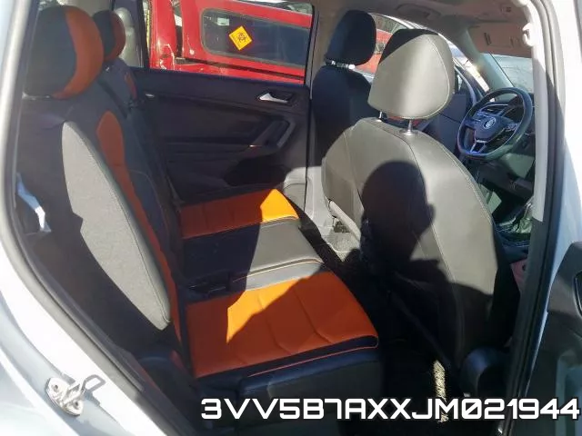 3VV5B7AXXJM021944