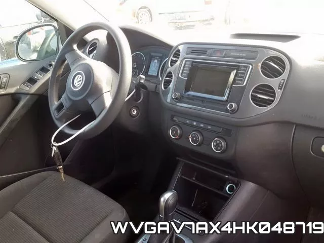 WVGAV7AX4HK048719_9.webp