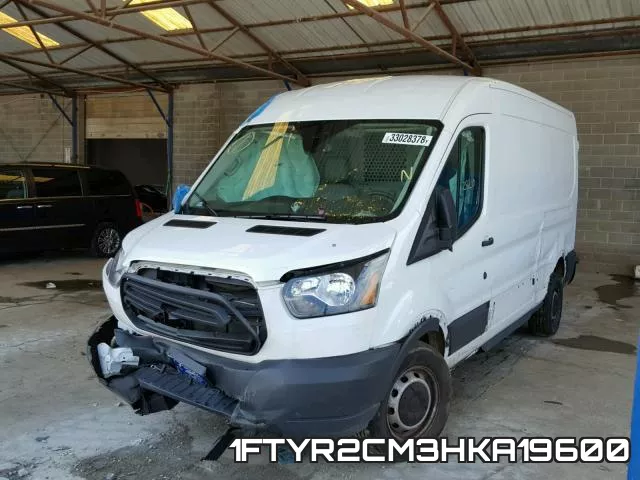 1FTYR2CM3HKA19600_2.webp