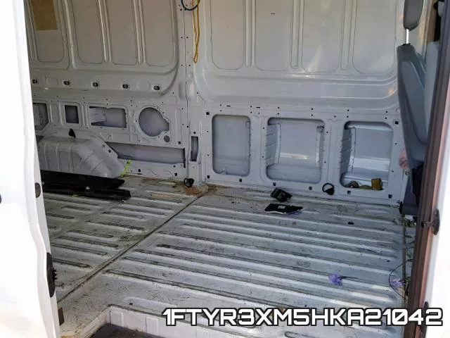1FTYR3XM5HKA21042_6.webp