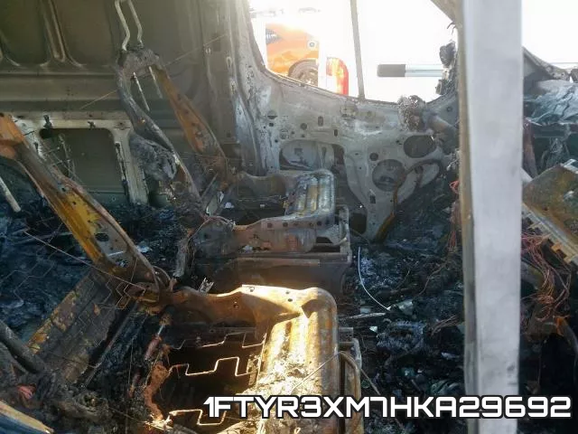1FTYR3XM7HKA29692_5.webp