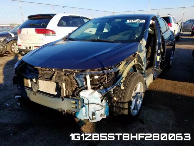 1G1ZB5ST8HF280063_2.webp