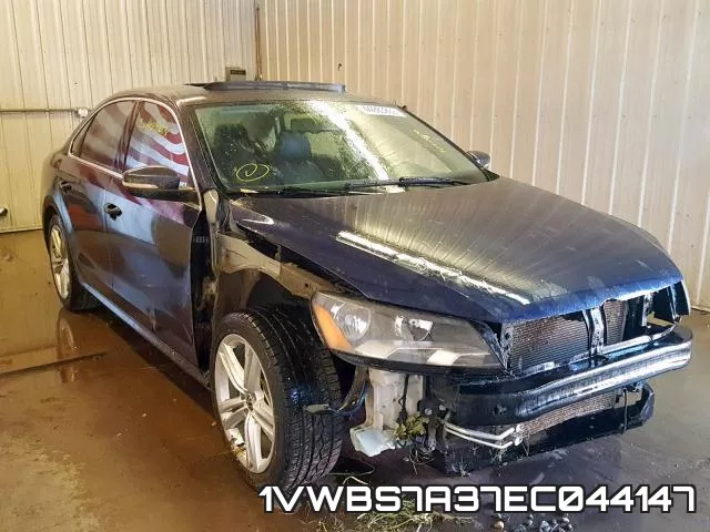 1VWBS7A37EC044147