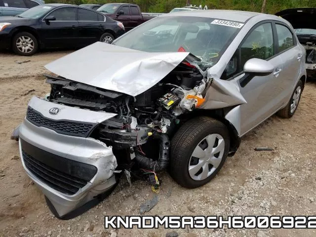 KNADM5A36H6006922_2.webp