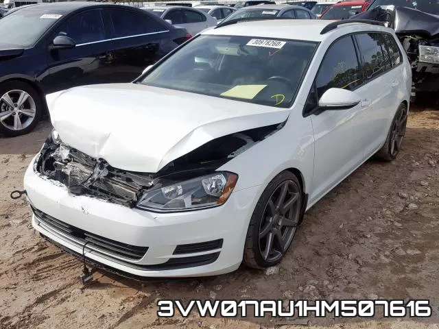 3VW017AU1HM507616_2.webp