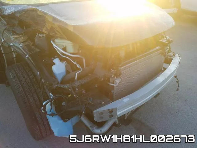 5J6RW1H81HL002673_9.webp