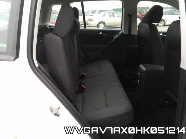 WVGAV7AX0HK051214_6.webp