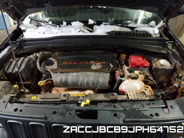 ZACCJBCB9JPH64752_7.webp