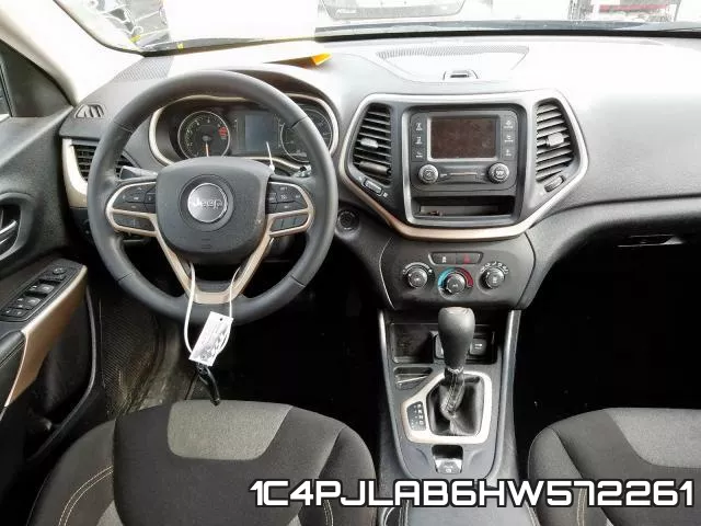 1C4PJLAB6HW572261_9.webp