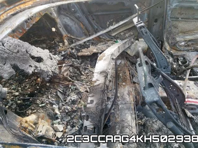 2C3CCAAG4KH502938_6.webp