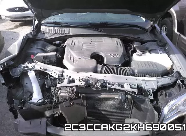 2C3CCAKG2KH690051_10.webp