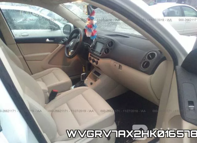 WVGRV7AX2HK016578_5.webp