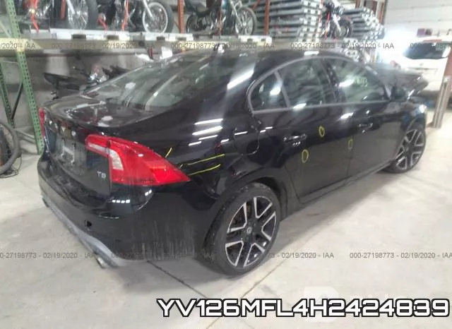 YV126MFL4H2424839