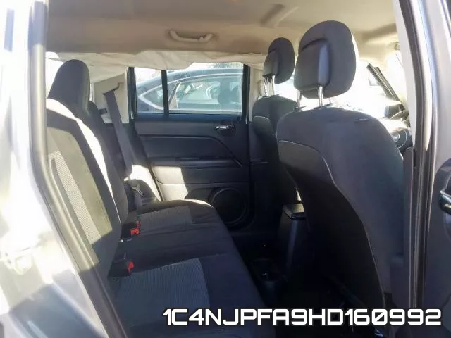 1C4NJPFA9HD160992_6.webp