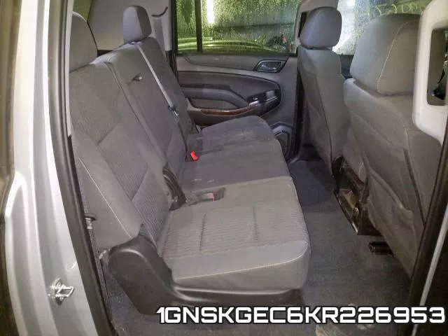 1GNSKGEC6KR226953_6.webp