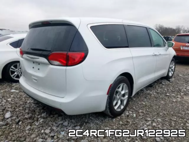 2C4RC1FG2JR122925_4.webp
