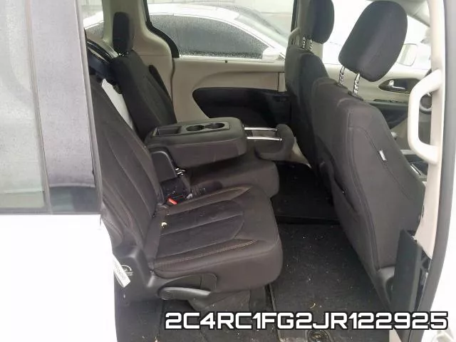 2C4RC1FG2JR122925