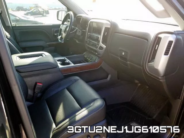 3GTU2NEJ1JG610576_5.webp