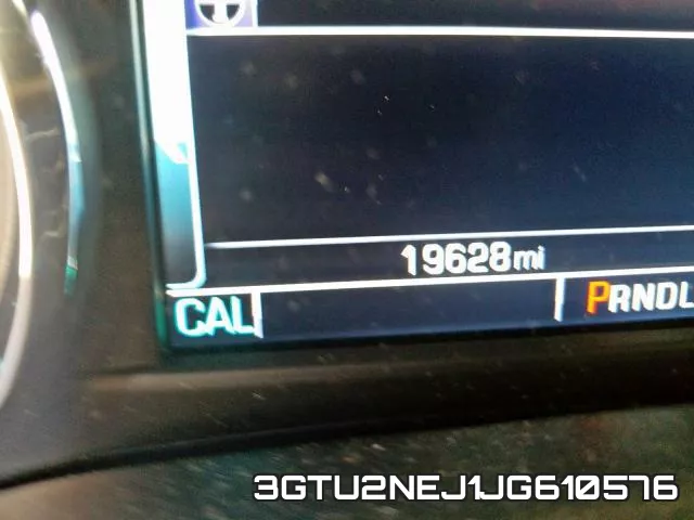 3GTU2NEJ1JG610576_8.webp