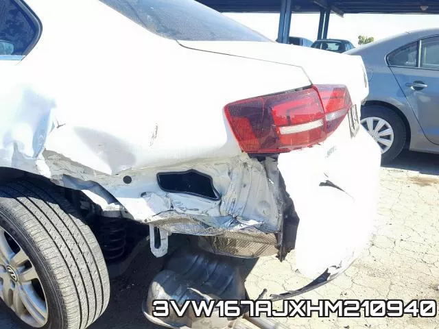3VW167AJXHM210940_9.webp