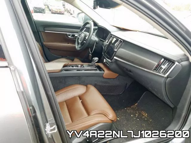 YV4A22NL7J1026200