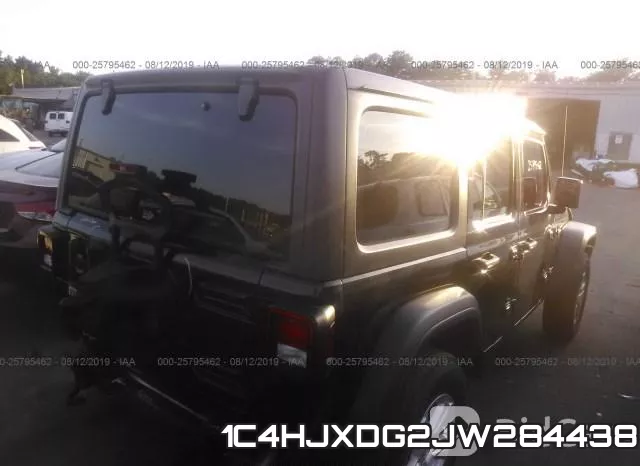 1C4HJXDG2JW284438_4.webp