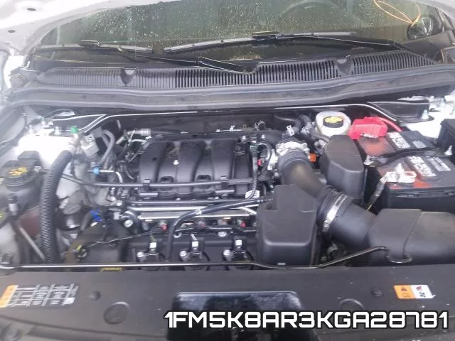 1FM5K8AR3KGA28781_7.webp